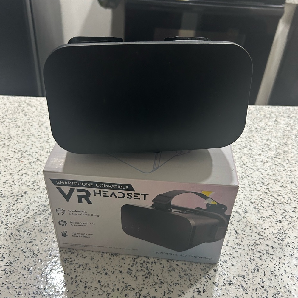 VR headset